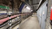 PICTURES/Old Euston Tube Station - London, England/t_20230521_131617.jpg